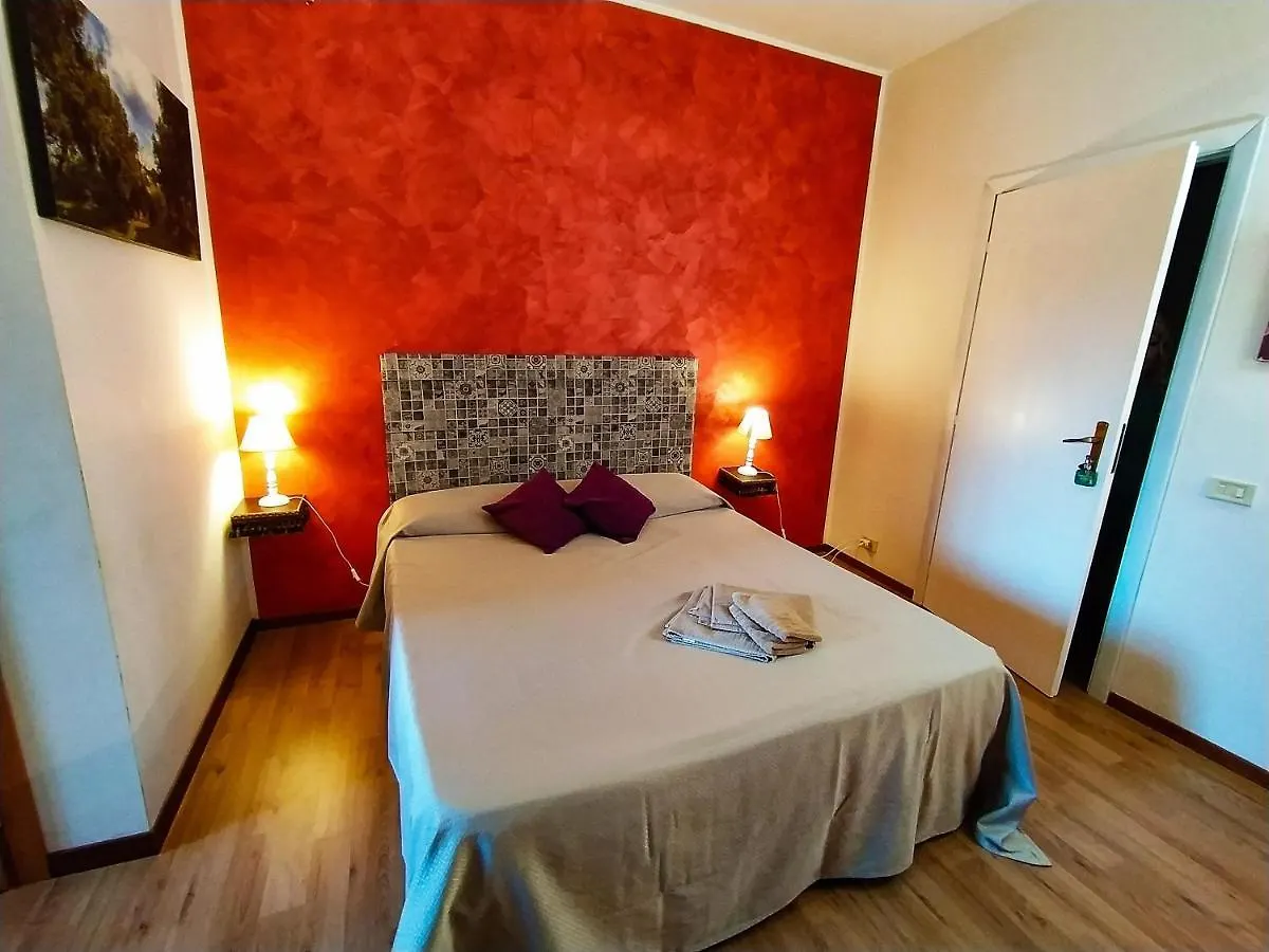 Milazzo Port Rooms 3*,  Italy